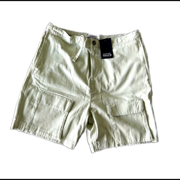 Cargo Shorts by Native Youth - Front Pockets - Picture 1 of 4